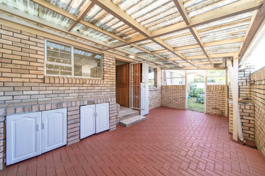 3 Bedroom Property for Sale in Abbotsford Eastern Cape